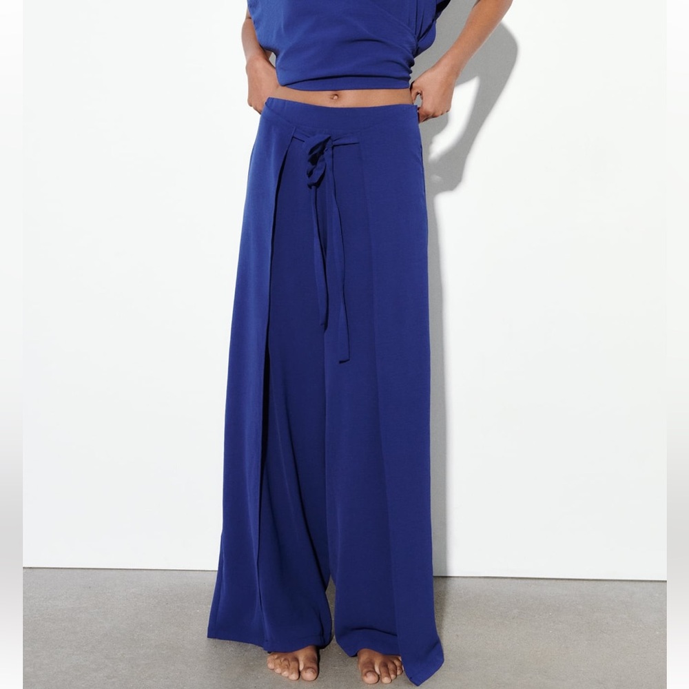 NEW Women's Pareo Pants